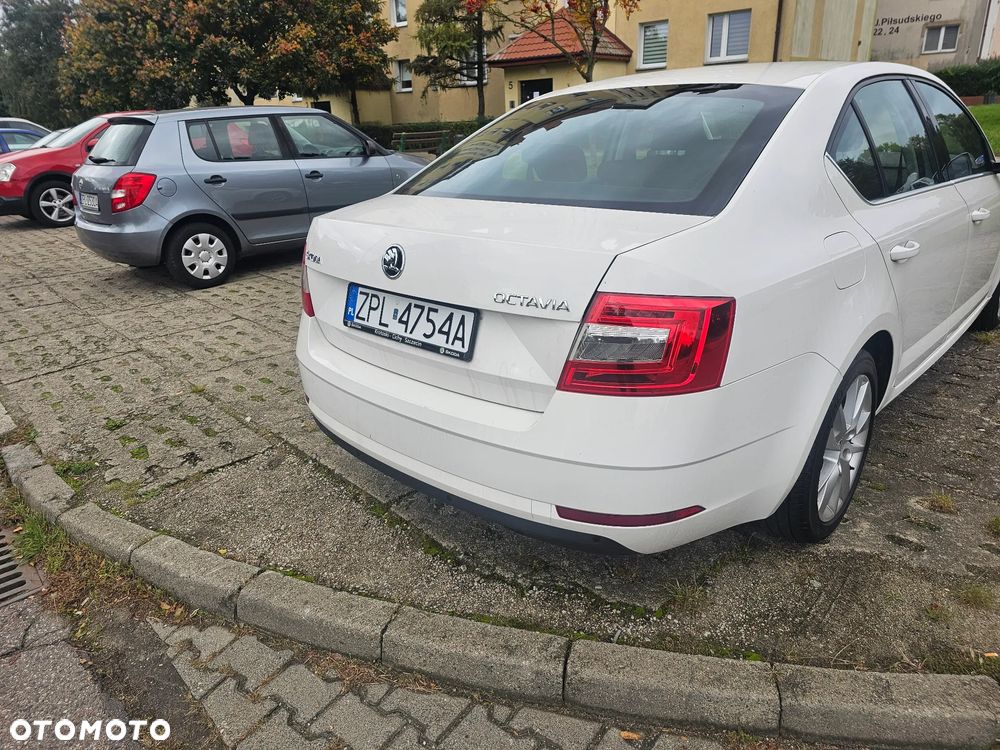 Skoda Octavia 2.0 TDI Style - 5