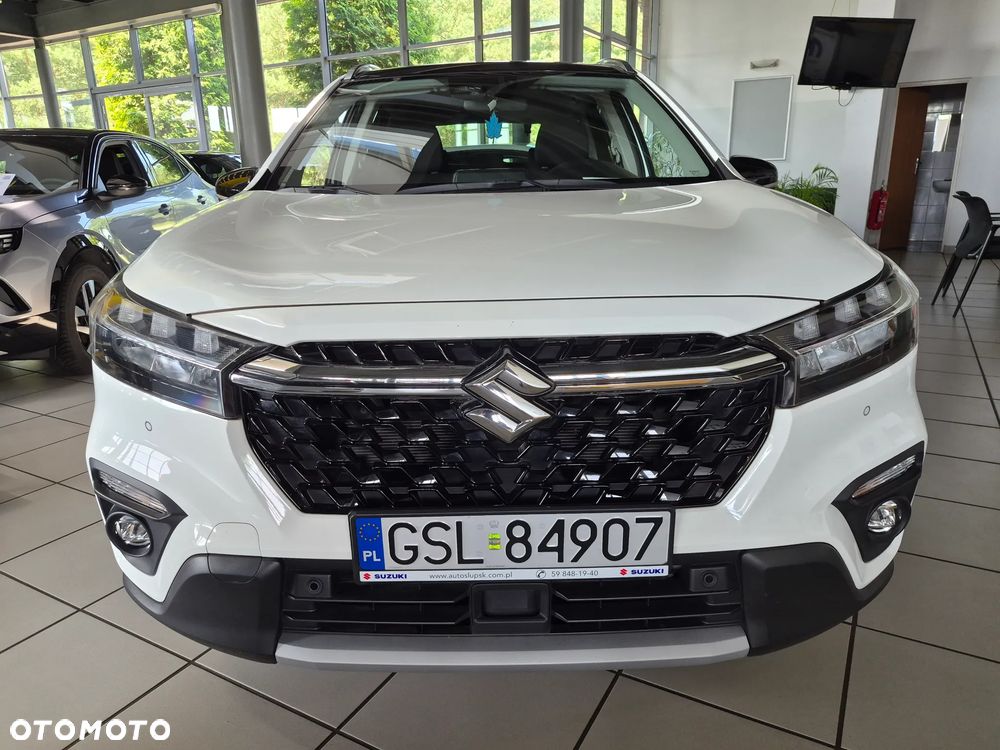 Suzuki S-Cross 1.5 DualJet Hybrid Premium AGS - 4