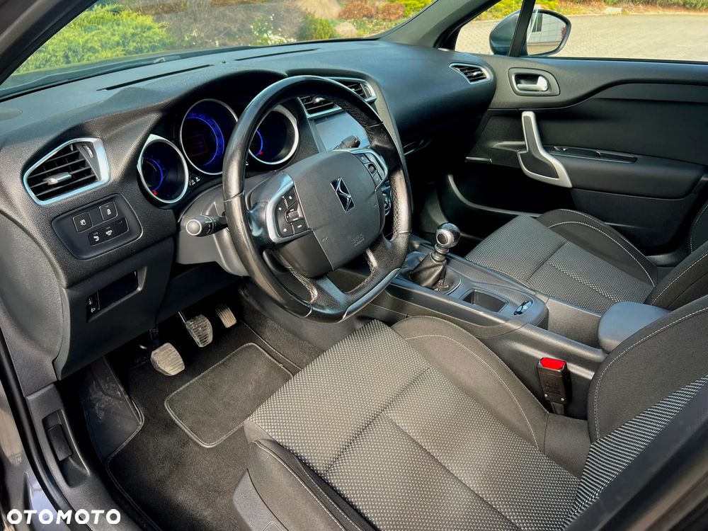 DS Automobiles DS 4 Crossback - 33