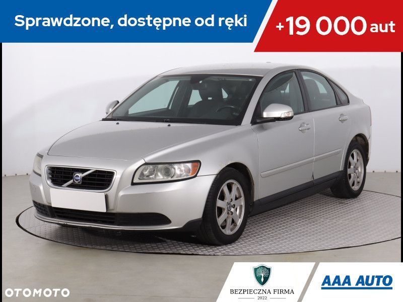 Volvo S40 - 1