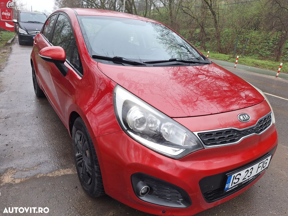 Kia Rio - 9