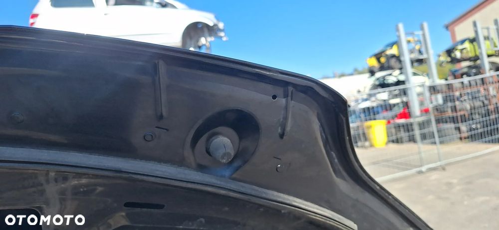Volkswagen Golf V+ Maska Pokrywa Komory Silnika Kod Lakieru LC9Z - 34