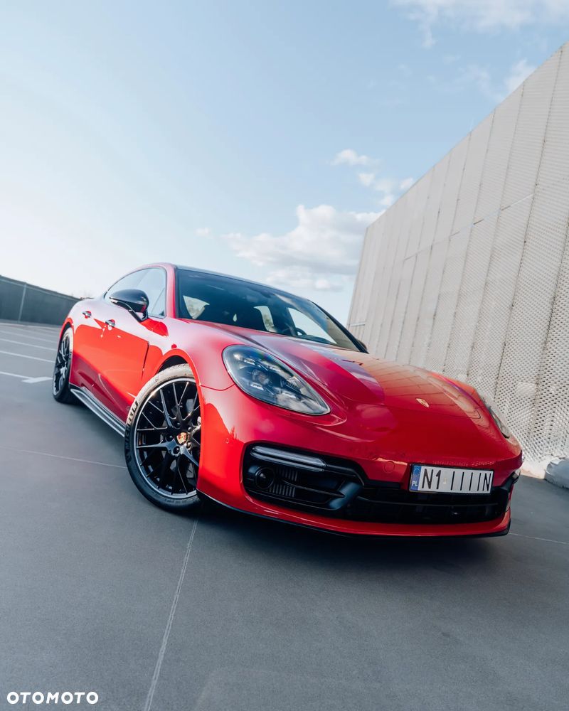 Porsche Panamera GTS GPF - 24