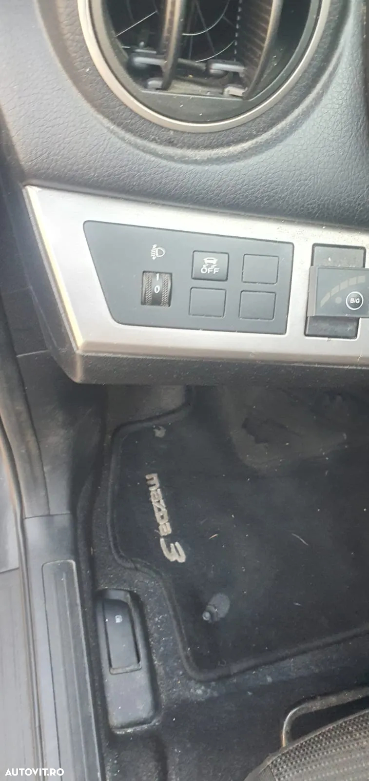 Mazda 3 1.6 MZR Active - 9