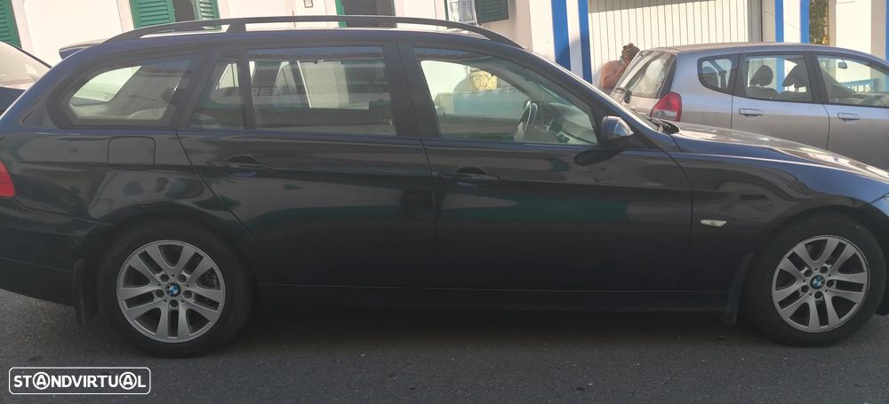 BMW 320 d - 2
