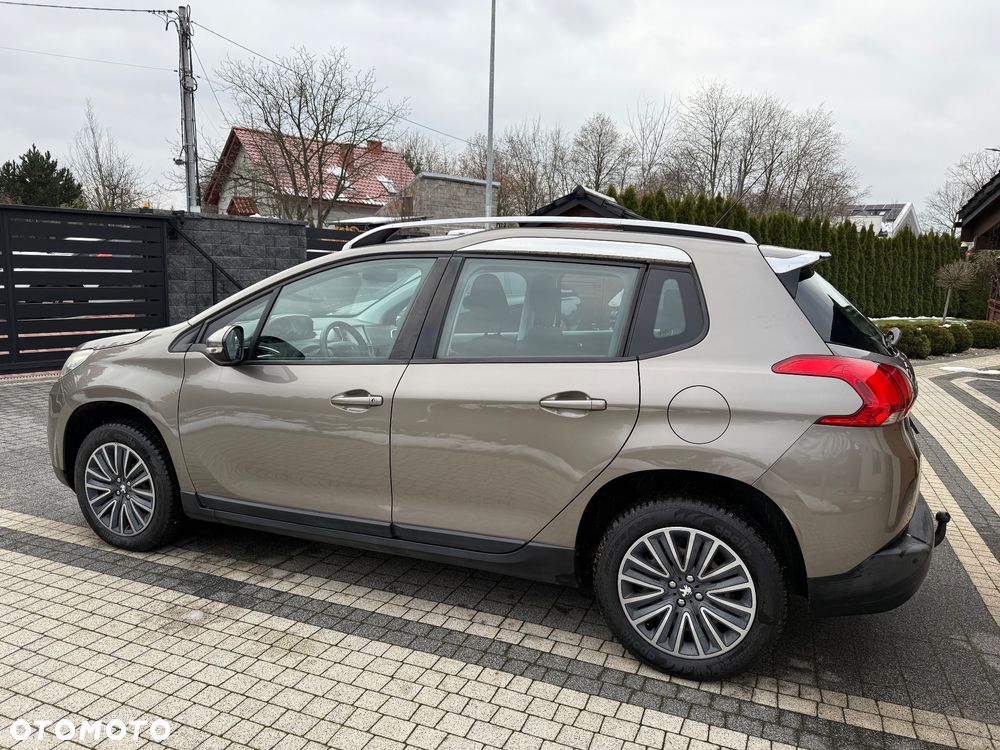 Peugeot 2008 PureTech 82 Active - 17