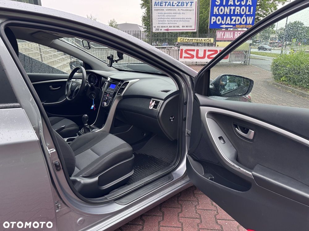 Hyundai i30 1.4 Classic + - 20