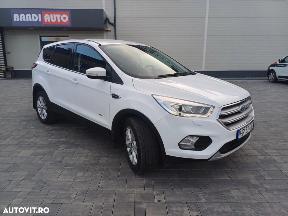 Ford Kuga 2.0 TDCi 4x4 Titanium - 2