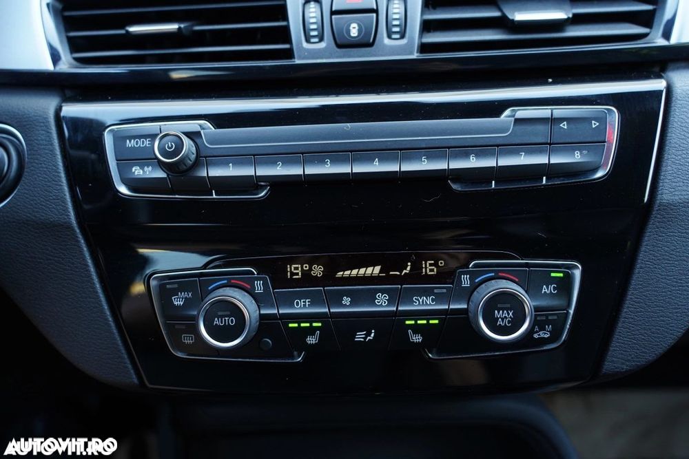 BMW X1 - 28