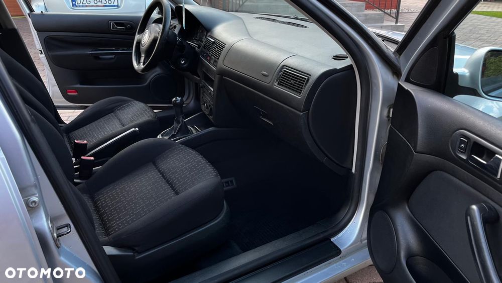 Volkswagen Golf 1.4 Basis - 12