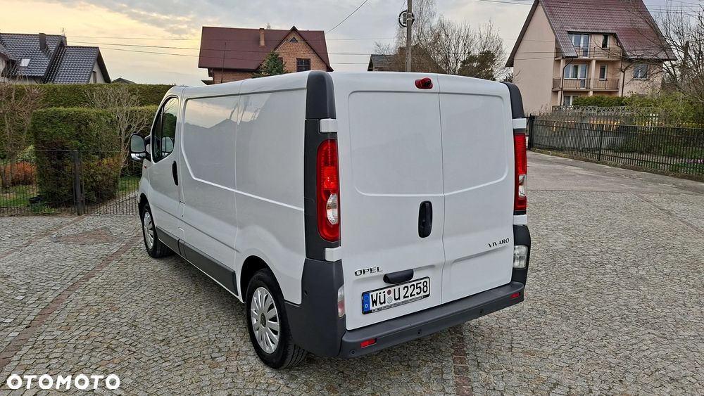 Opel VIVARO - 13