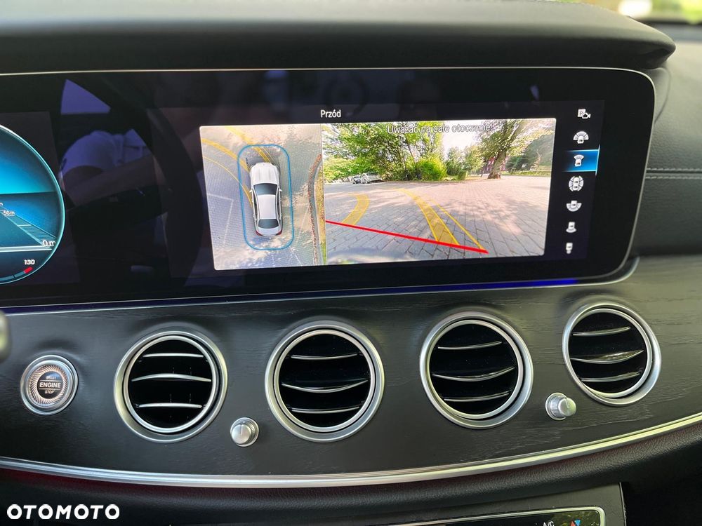 Mercedes-Benz Klasa E 220 d 9G-TRONIC AMG Line - 13