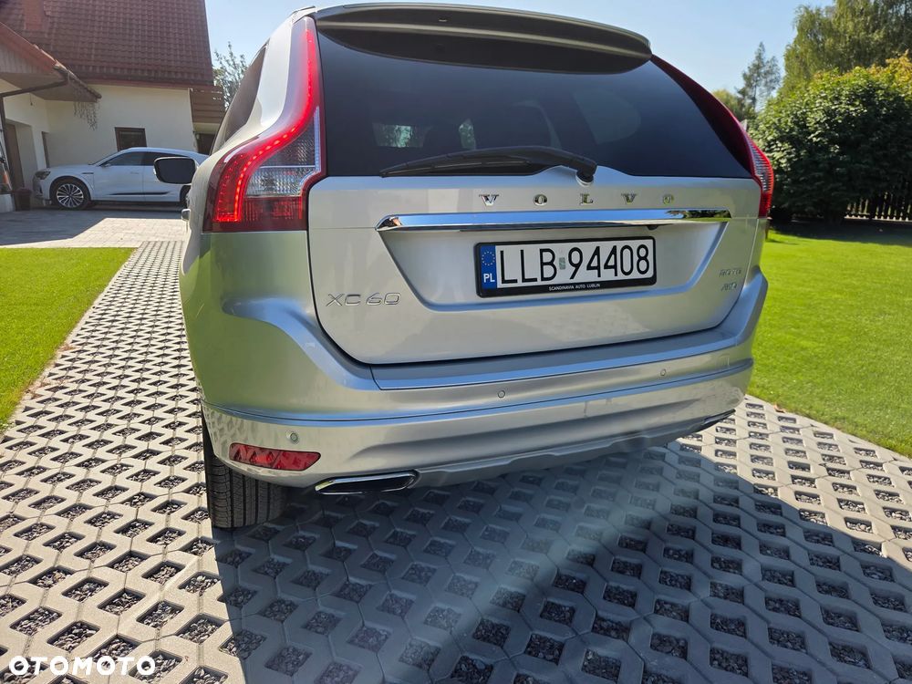 Volvo XC 60 T6 AWD Summum - 9