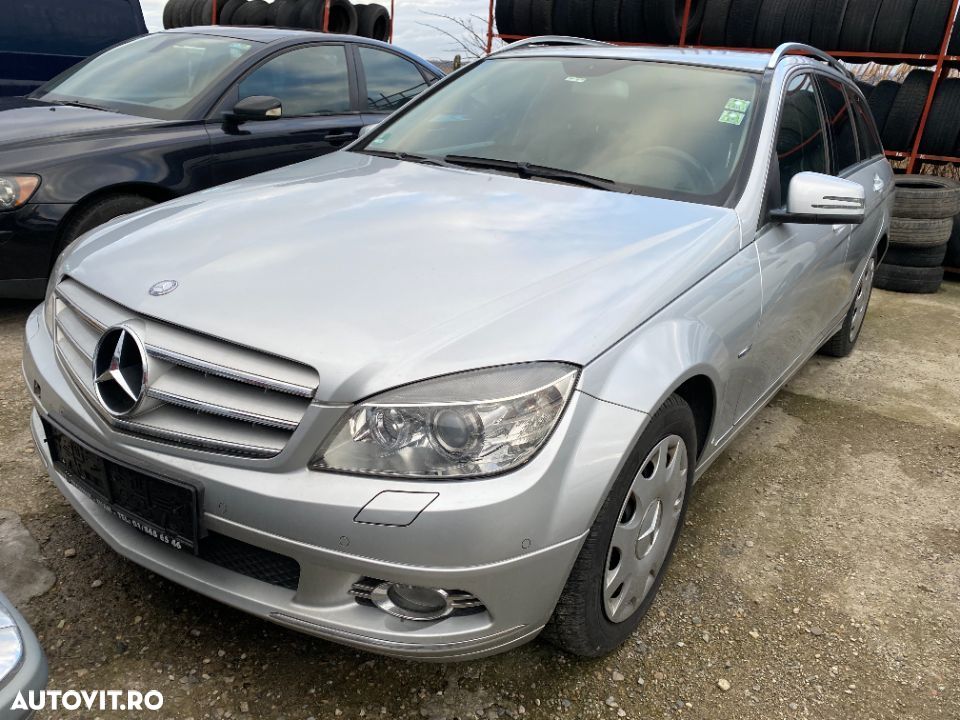 Dezmembrez piese Mercedes W204 C Classe Class Facelift - 1
