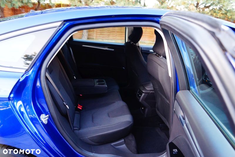 Ford Mondeo - 13
