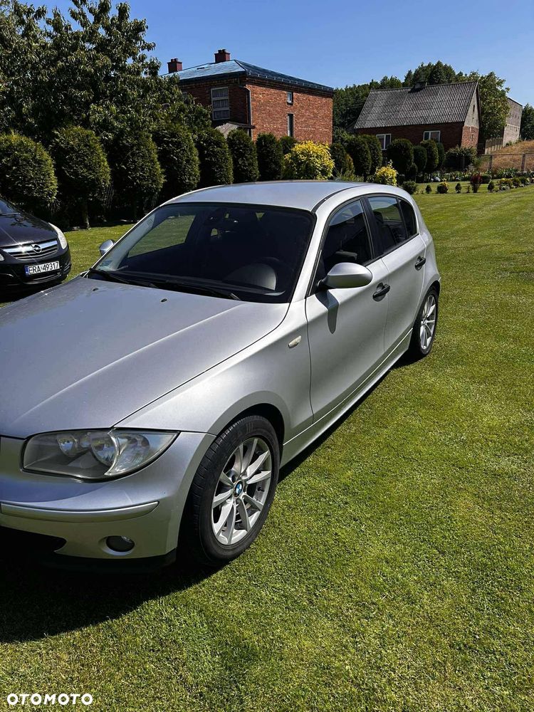 BMW Seria 1 - 1