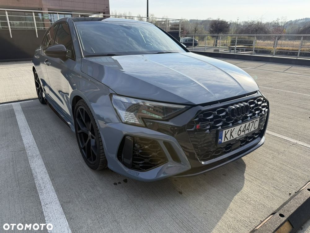 Audi RS3 Sportback - 15