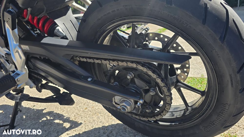 BMW F750GS - 13