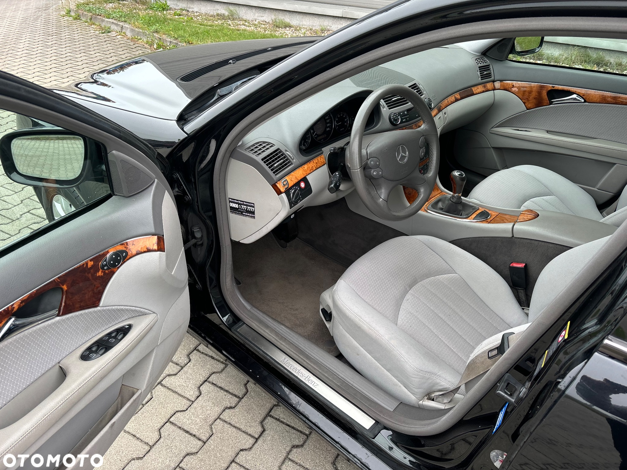 Mercedes-Benz Klasa E 200 T Kompressor Elegance - 27