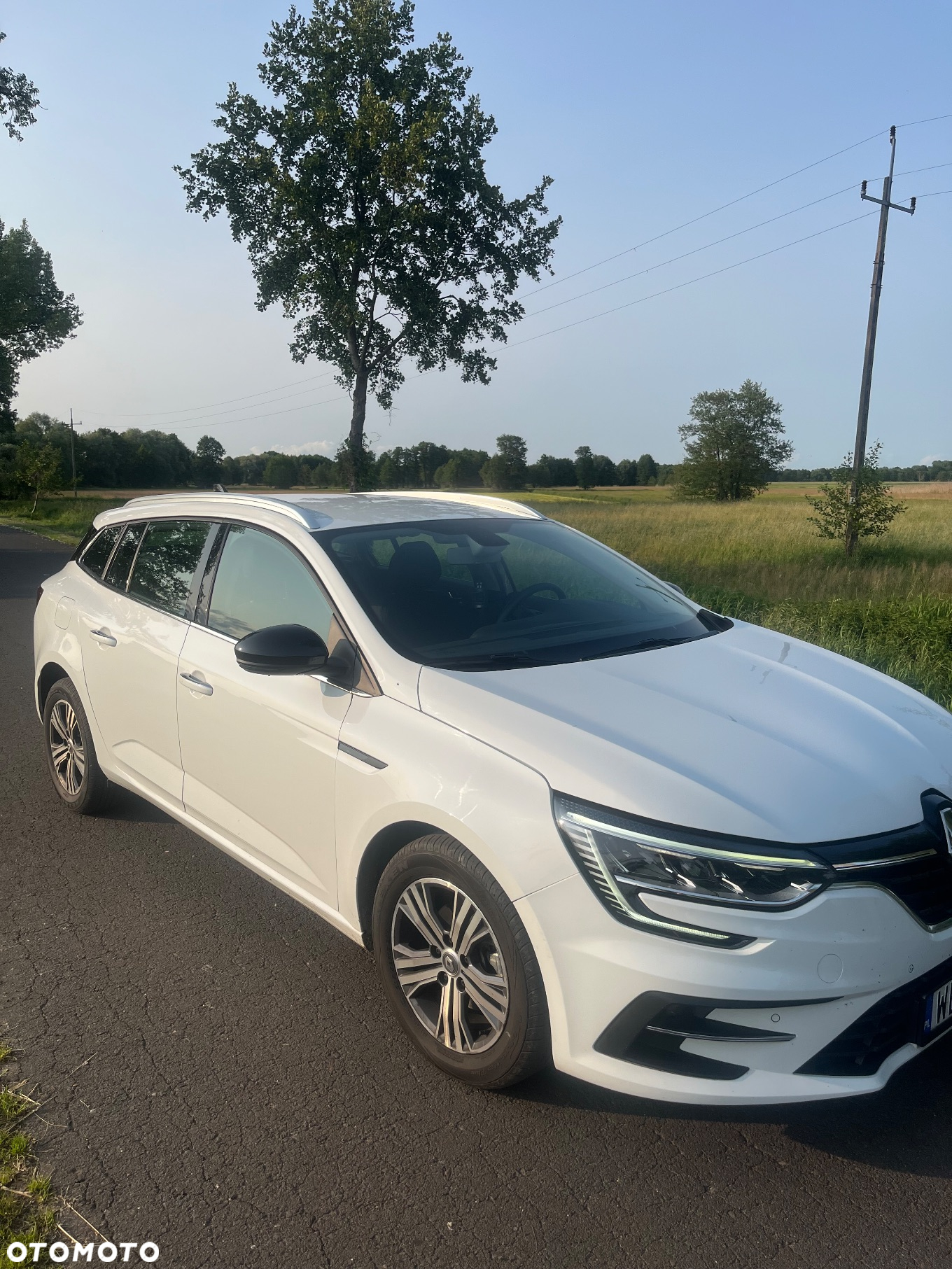 Renault Megane 1.3 TCe FAP Equilibre EDC - 3
