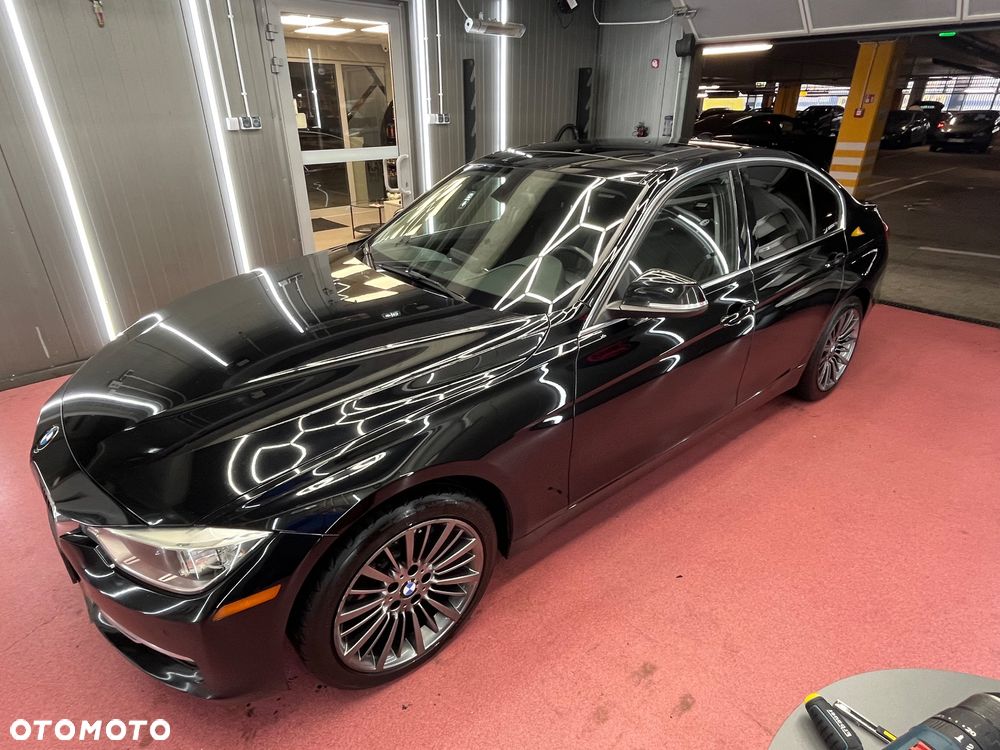 BMW Seria 3 328i xDrive Luxury Line - 3