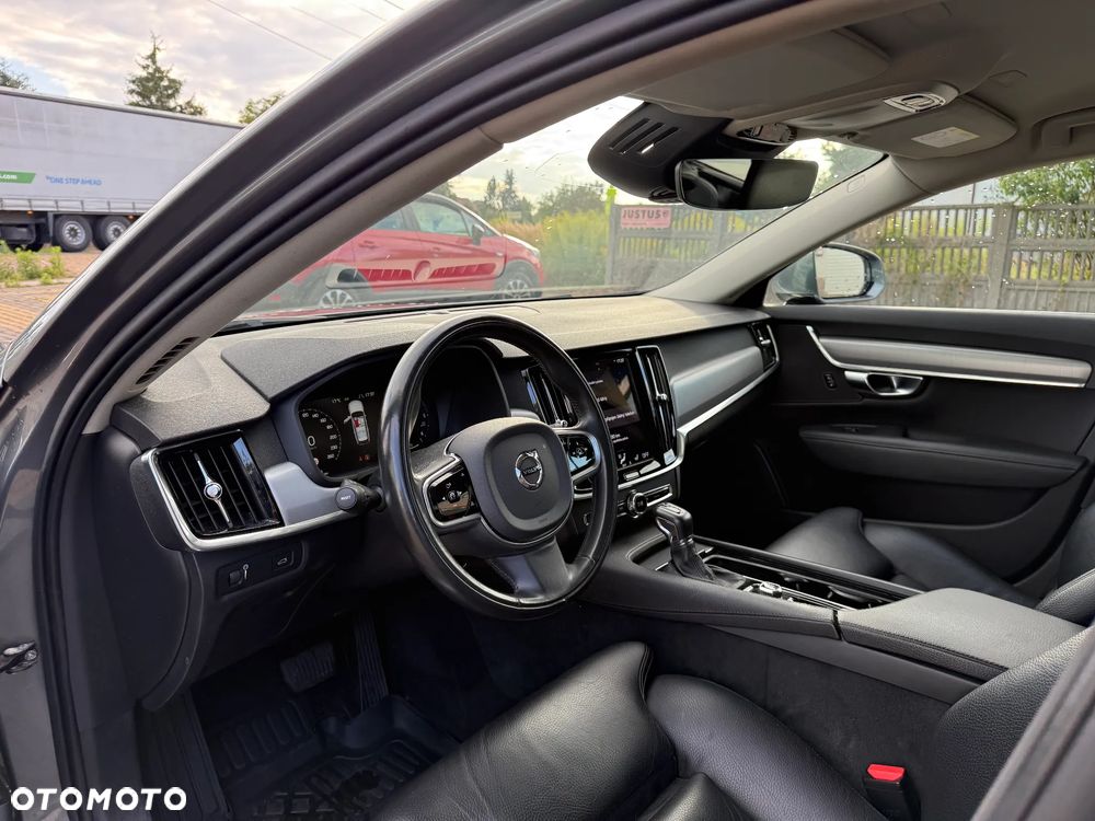 Volvo V90 - 11