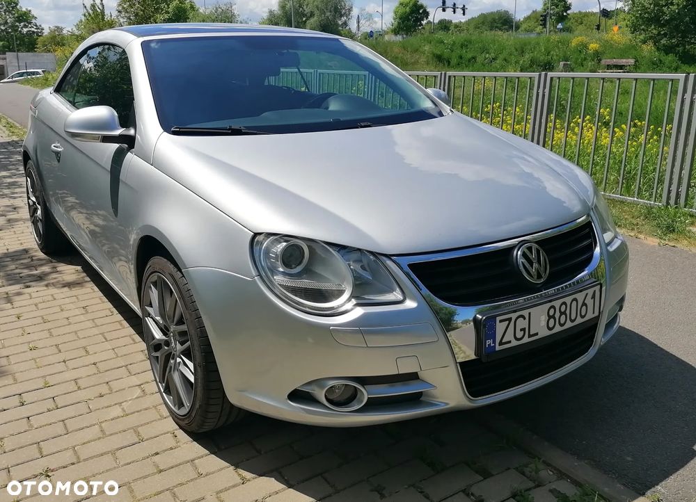Volkswagen Eos 1.6 FSI - 1