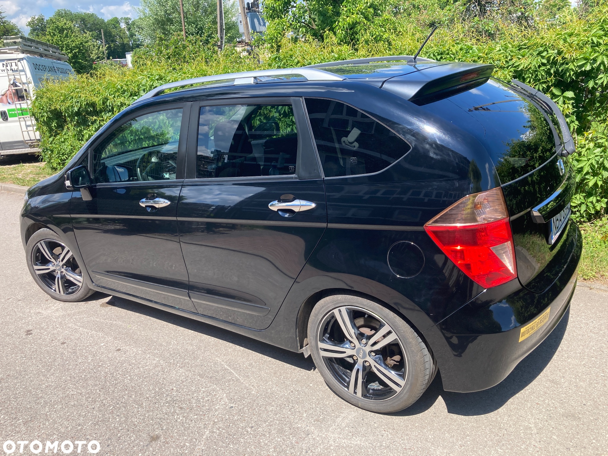Honda FR-V - 19