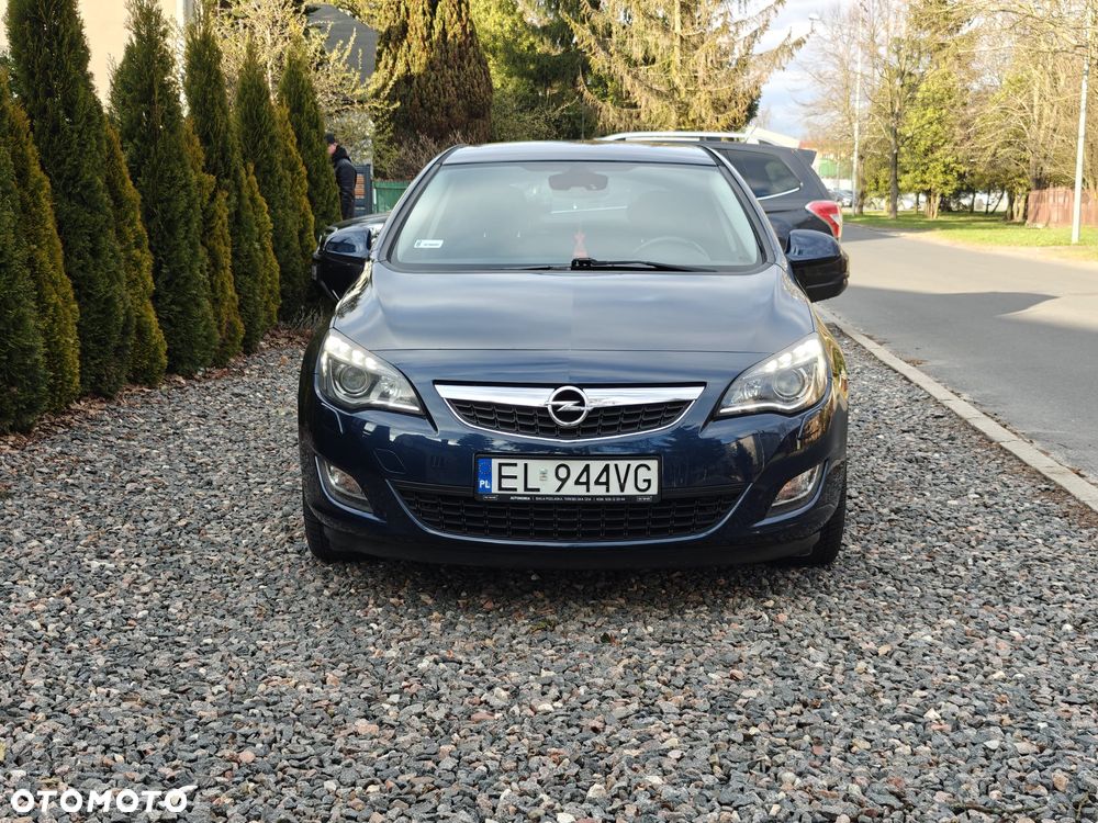 Opel Astra 1.4 Turbo Color Edition - 3