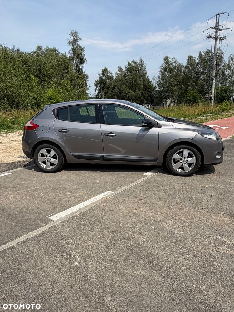 Renault Megane 1.5 dCi Dynamique - 1