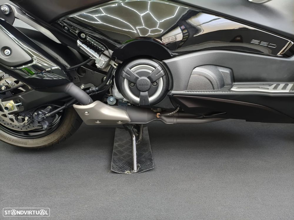 Yamaha TMAX Tech Max - 4
