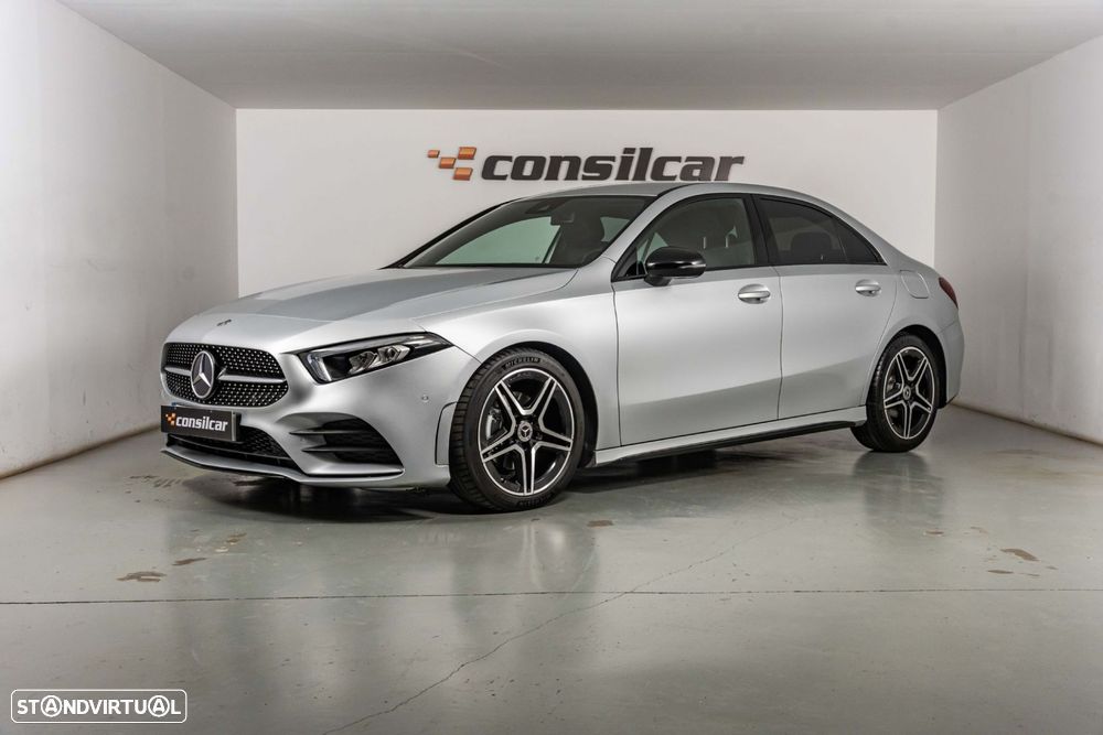 Mercedes-Benz A 180 d AMG Line Aut. — fotografia 8
