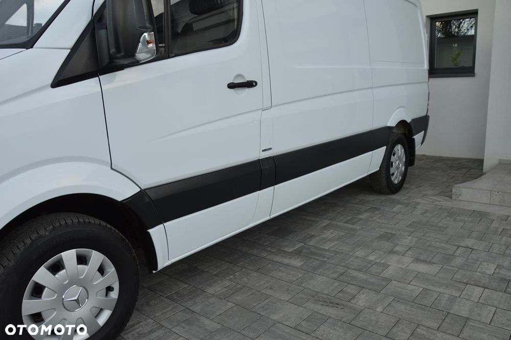 Mercedes-Benz Sprinter - 30