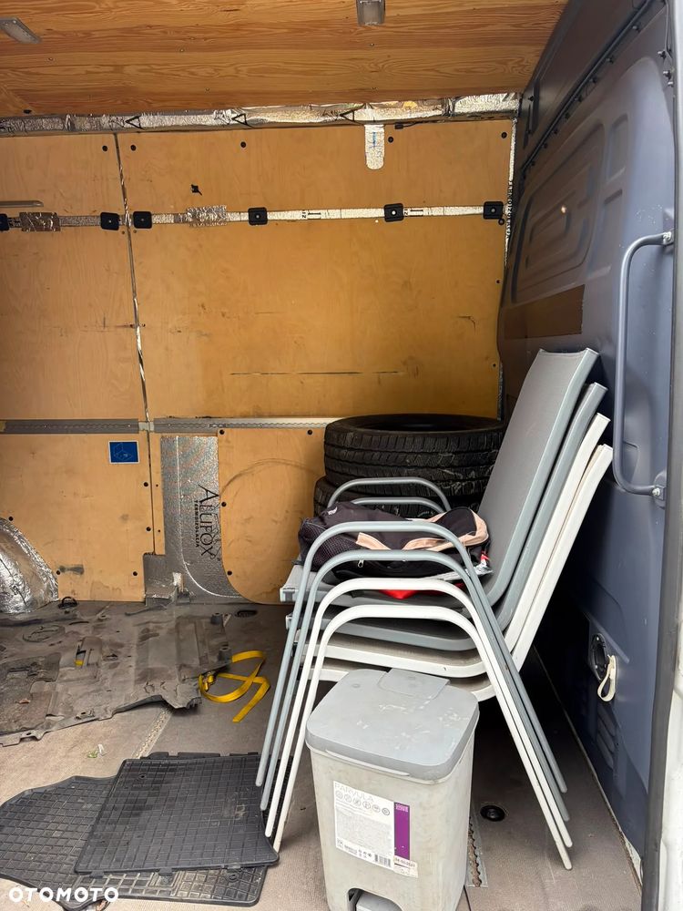 Mercedes-Benz SPRINTER - 9