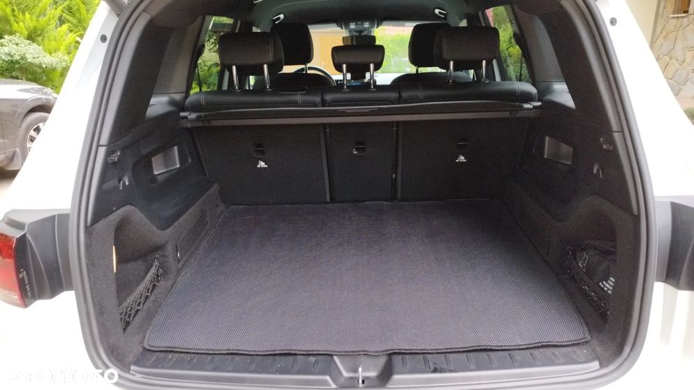 Mercedes-Benz GLB 200 d Progressive 8G-DCT - 5