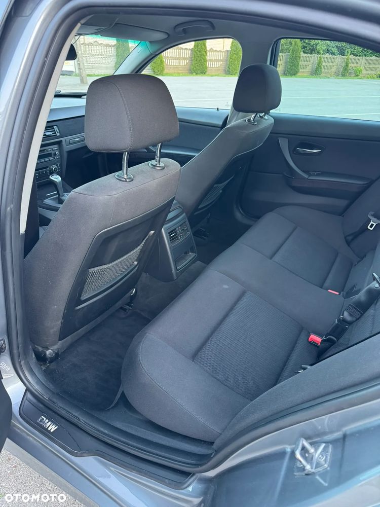 BMW Seria 3 318i Edition Lifestyle - 14