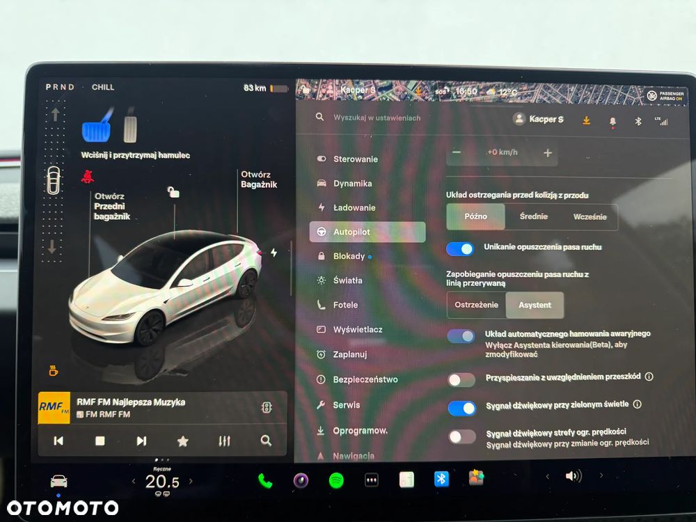 Tesla Model 3 Long Range AWD - 23