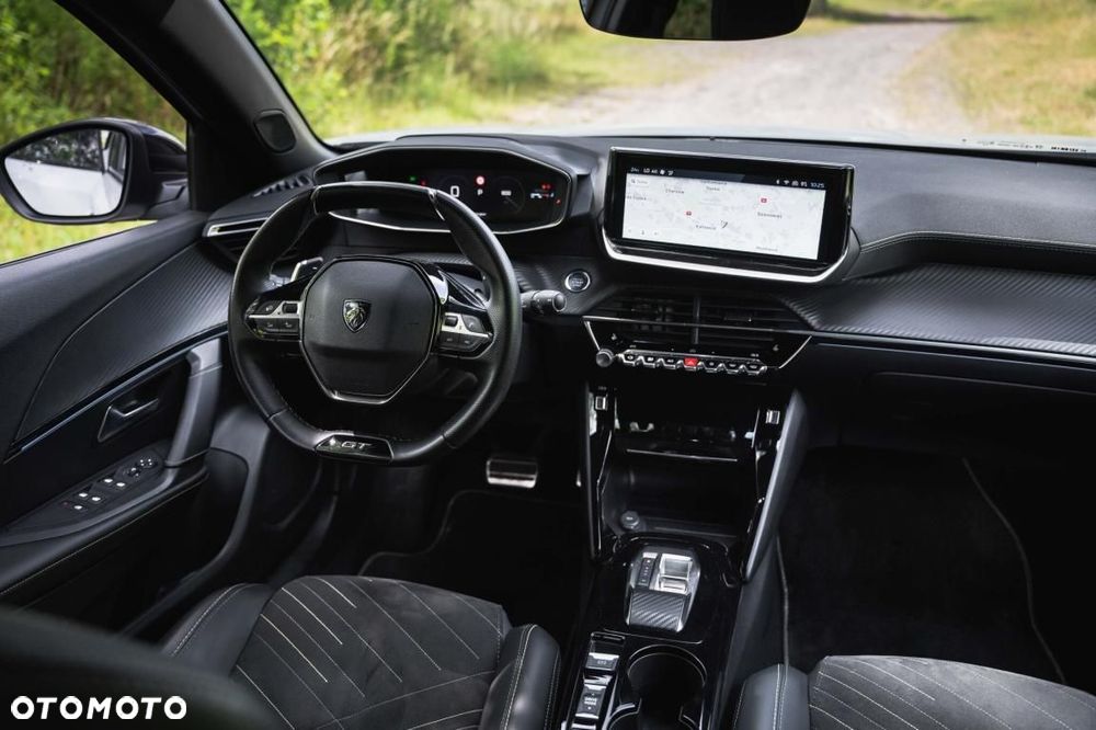 Peugeot 2008 - 4