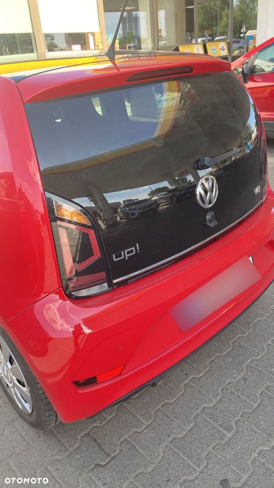 Volkswagen up! - 4