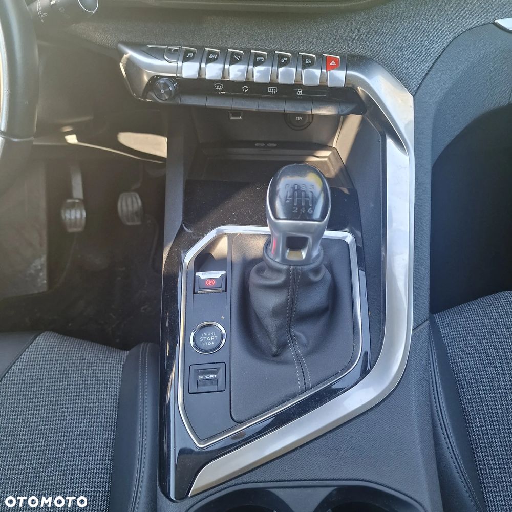 Peugeot 3008 - 7