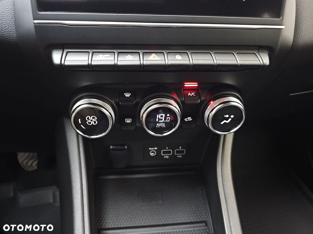 Renault Captur - 24