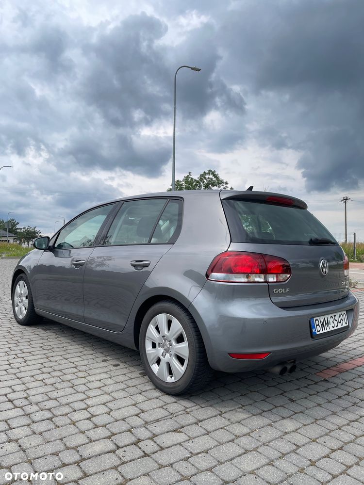 Volkswagen Golf 2.0 TDI Highline - 5