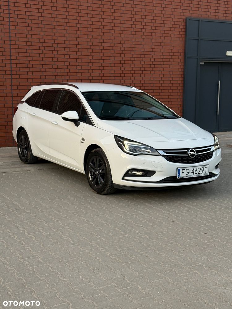 Opel Astra 1.6 D Start/Stop 120 Jahre - 3
