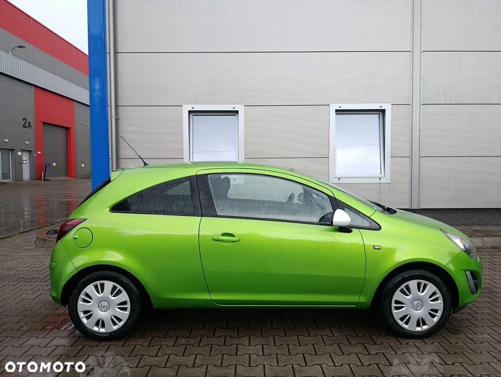 Opel Corsa 1.4 16V Sport - 15