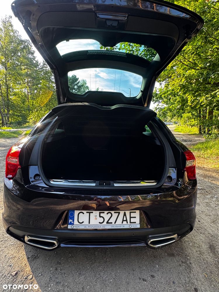 Citroën DS5 2.0 HDi SoChic - 8