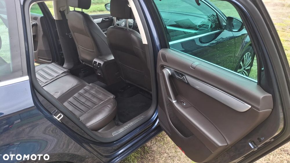 Volkswagen Passat 1.6 TDI Comfortline - 10