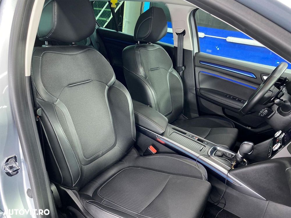 Renault Megane Grandtour TCe 140 GPF EDC TECHNO - 19