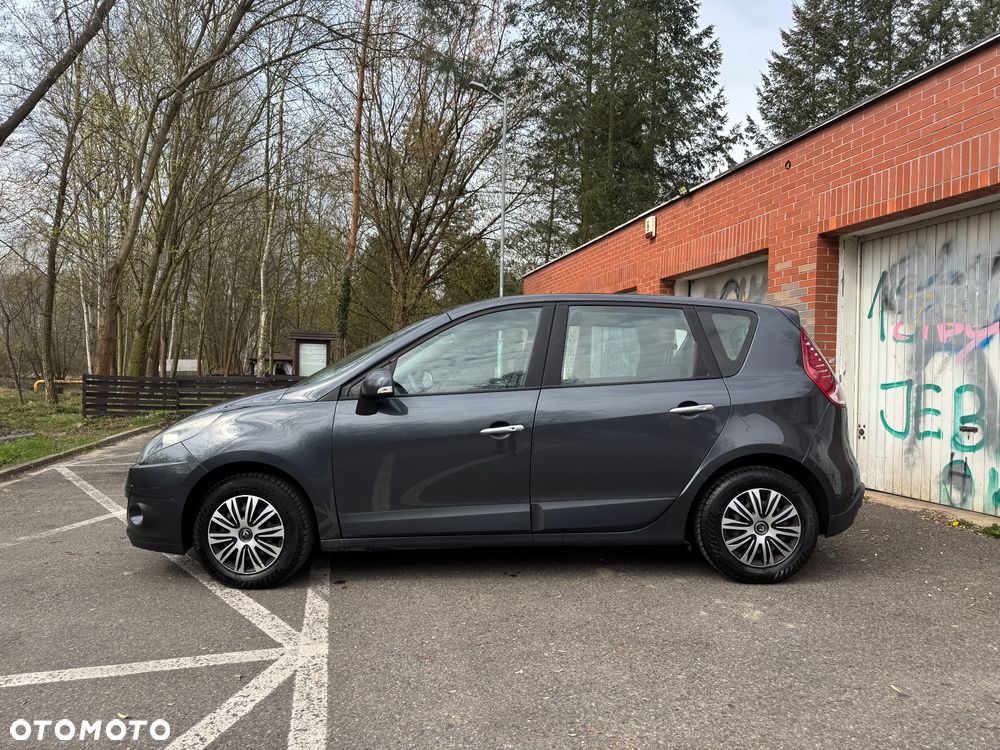Renault Scenic 1.5 dCi Authentique - 3