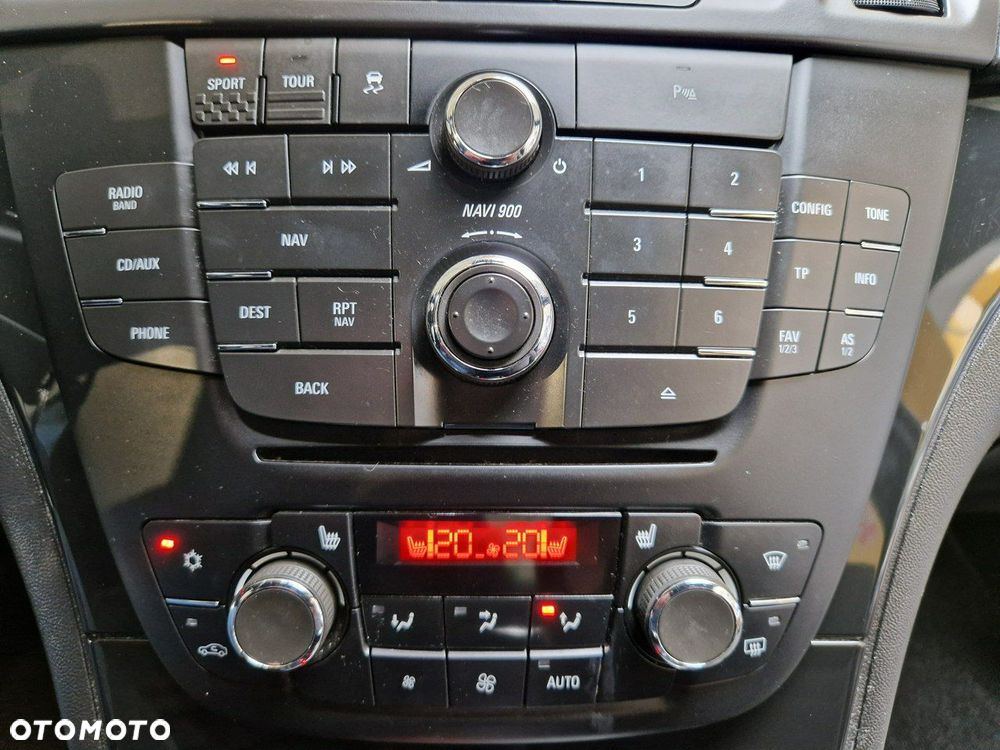Opel Insignia - 17