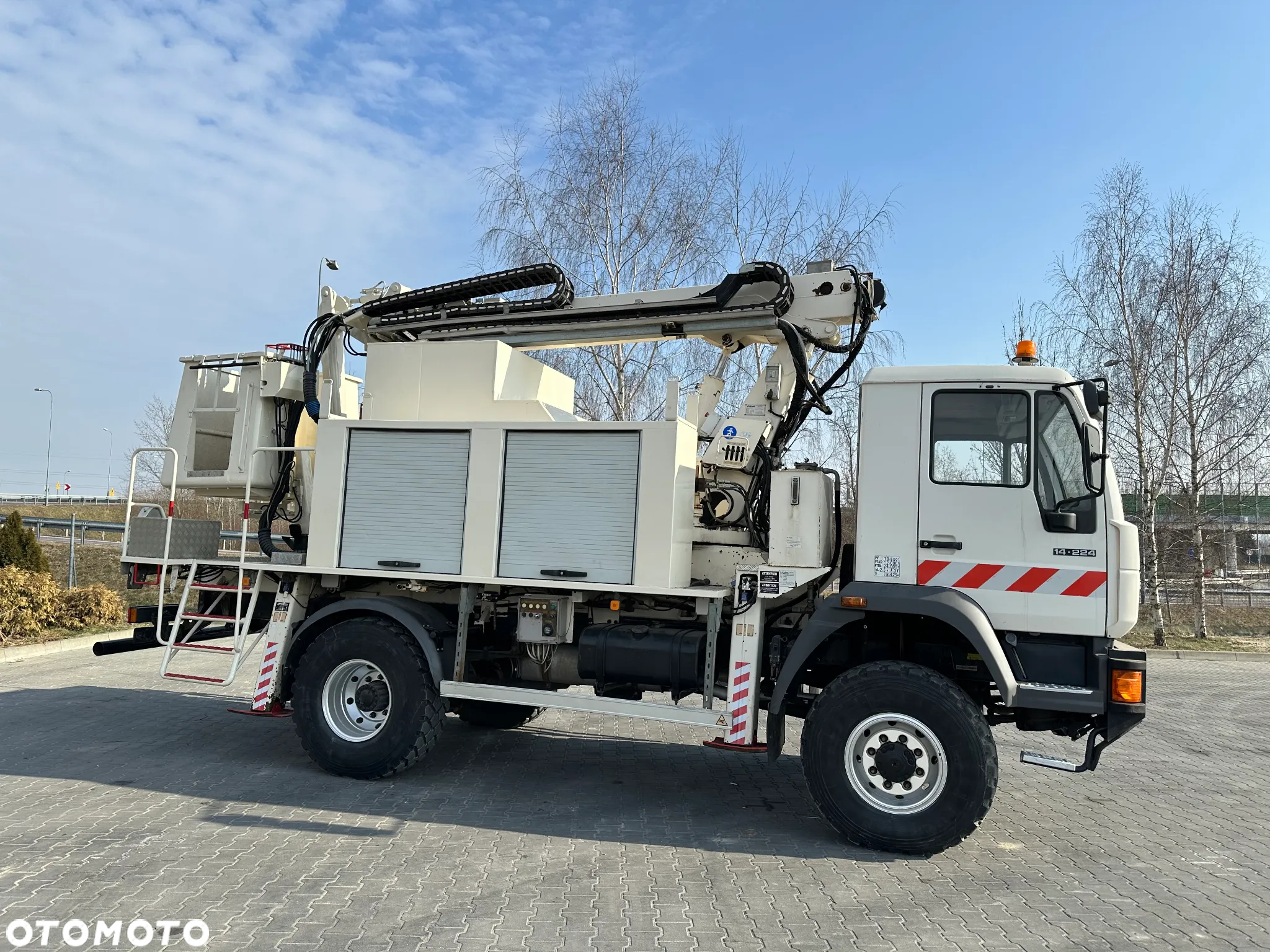 MAN - 10